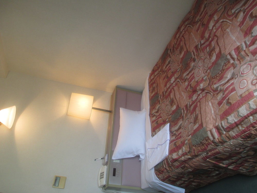 Hotel Crown Hills Imabari Railway Station Exteriör bild