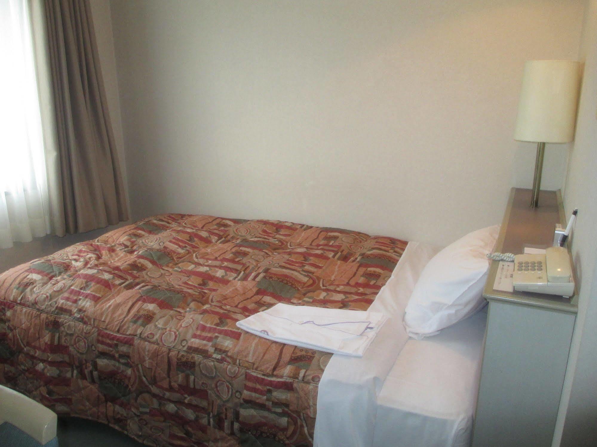 Hotel Crown Hills Imabari Railway Station Exteriör bild
