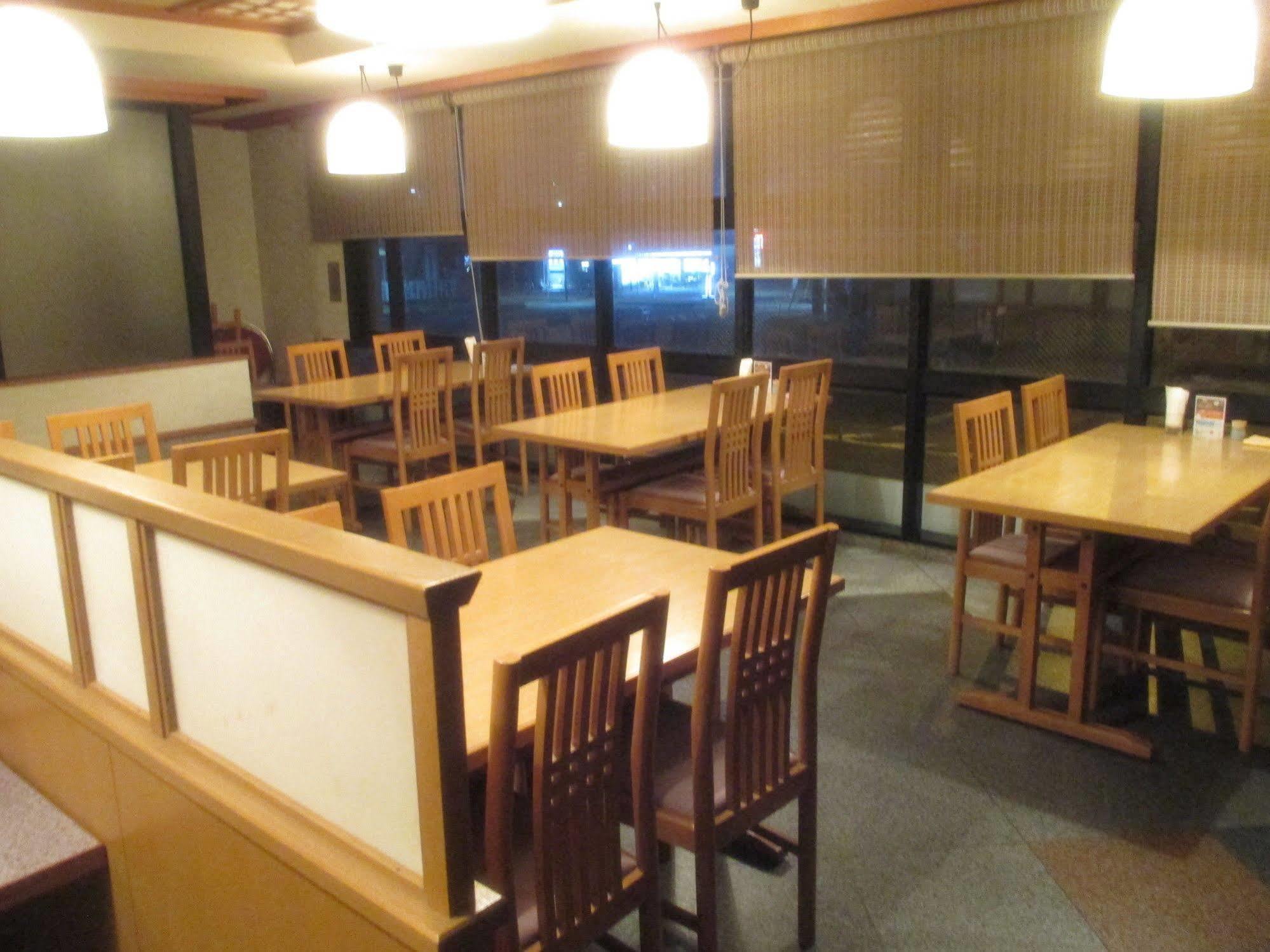 Hotel Crown Hills Imabari Railway Station Exteriör bild