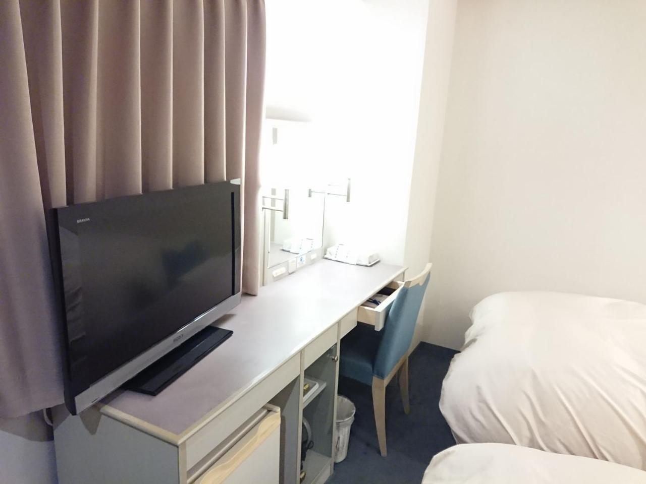 Hotel Crown Hills Imabari Railway Station Exteriör bild