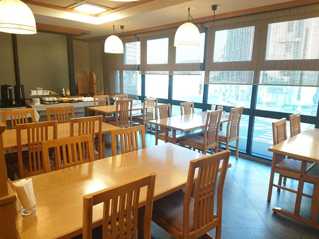 Hotel Crown Hills Imabari Railway Station Exteriör bild